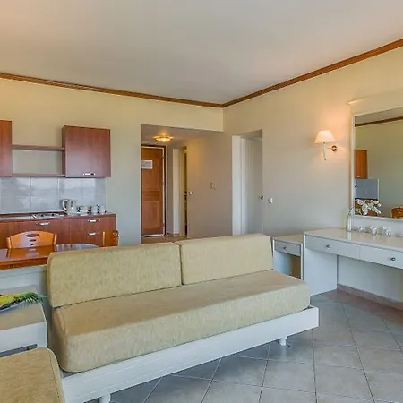 Kipriotis Aqualand Hotell 4*