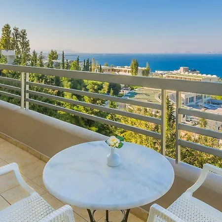 Hotell Kipriotis Aqualand 4*